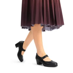 Ascenelle Arch Support Block Mary Jane Pumps