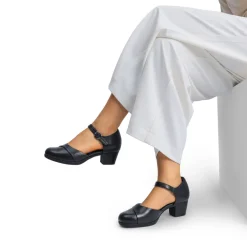 Ascenelle Comfortable Strap Low Block Heel Pumps
