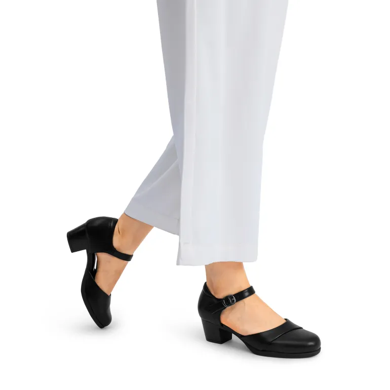 Ascenelle Comfortable Strap Low Block Heel Pumps