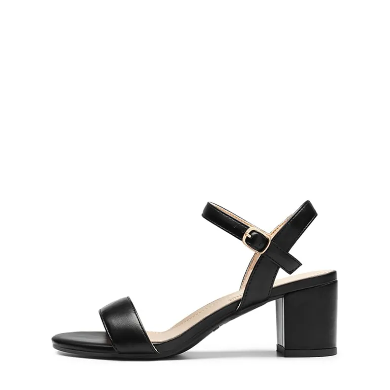 Ascenelle One Strap Open-Toe Chunky Sandals