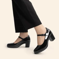 Ascenelle Round Toe Mary Jane Pumps - Edenia