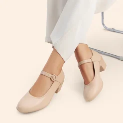 Ascenelle Slip-Resistant Arch Support Mary Jane Pumps