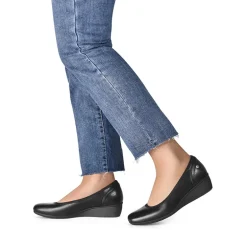 Ascenelle Square Toe Low Wedge Dress Pumps