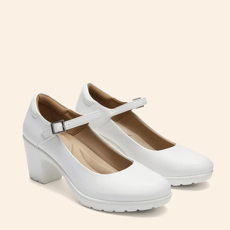 Ascenelle Wide-Toe Classic Mary Jane Pumps
