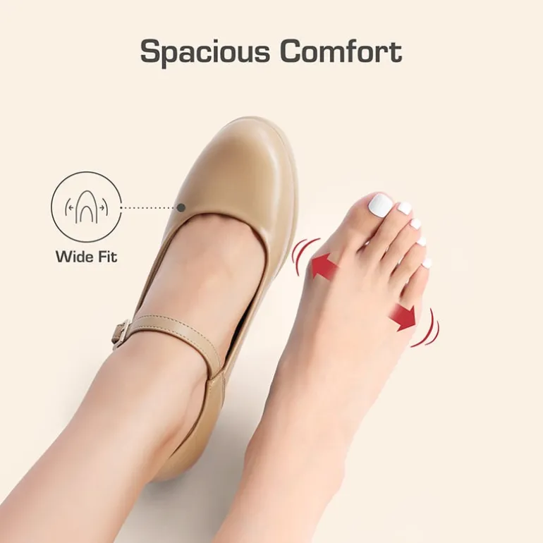 Ascenelle Wide-Toe Classic Mary Jane Pumps