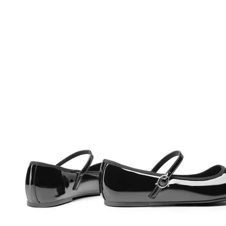 Buckle Round Toe Mary Jane Flats