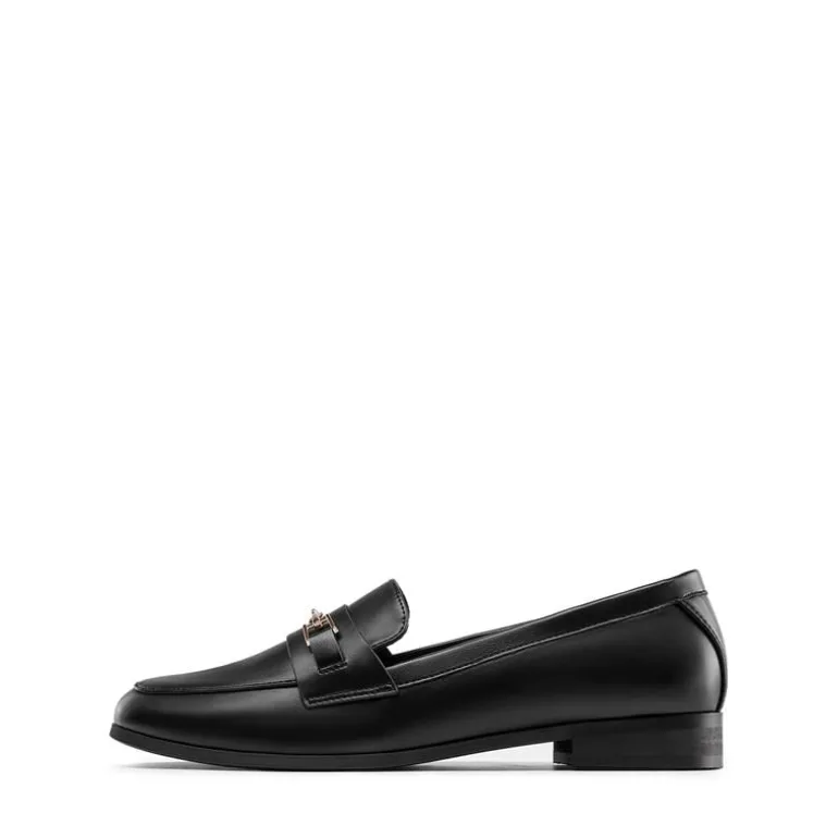 Chic Metallic Detail Loafers