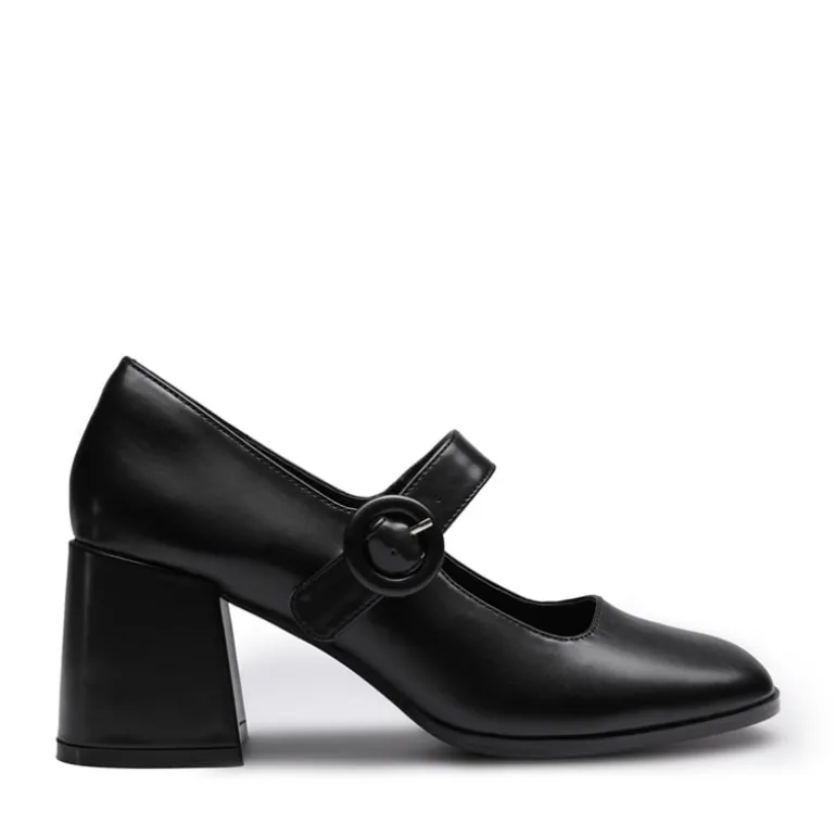 Chunky Mary Jane Pumps