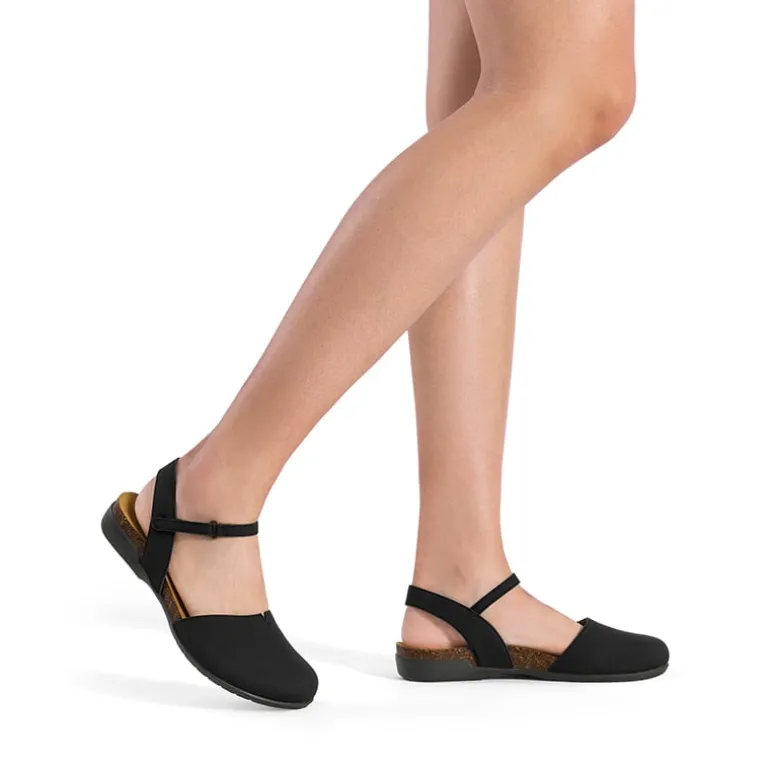 Closed Toe Arch Support Sandals