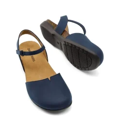 Closed Toe Arch Support Sandals