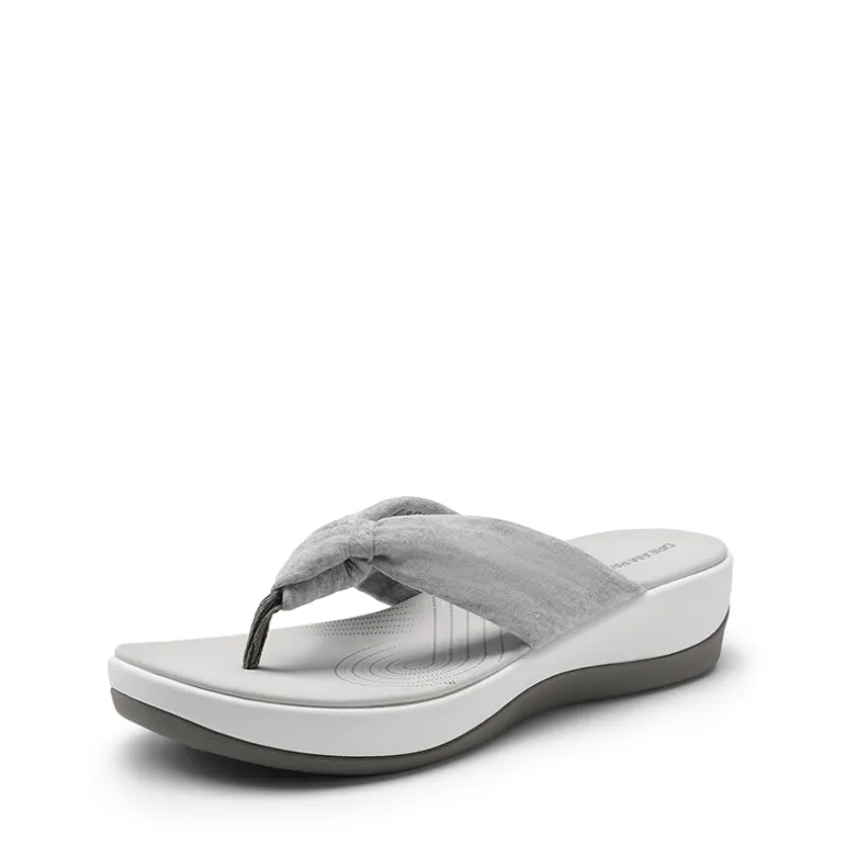 Comfortable Lightweight Anti-Slip Flip-Flops