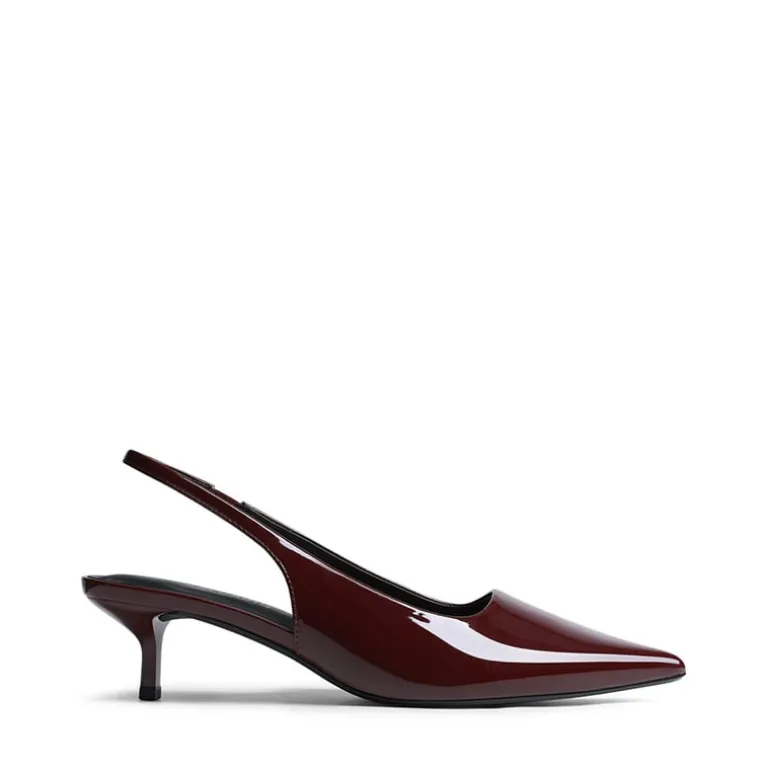 Dreamy Easy Elegance Pointed Toe Kitten Heel Slingback Heels