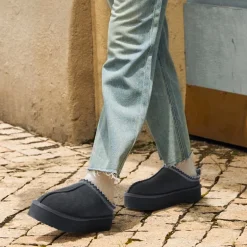 [FuzzyEasy Women's Platform Slip-on] Plush Fur-Lined Winter Platform Slippers