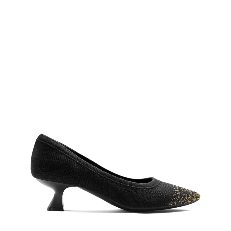 Knitted Pointed-Toe Kitten Heels