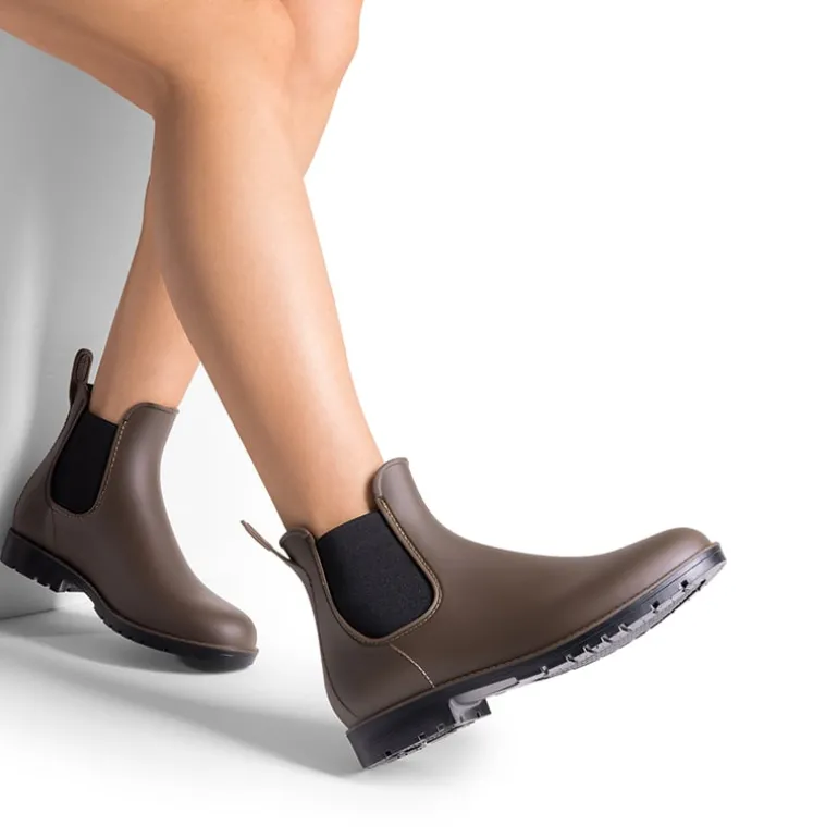 Lightweight Chelsea Rain Boots