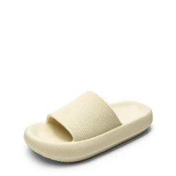 Lightweight Responsive Footbed Slippers