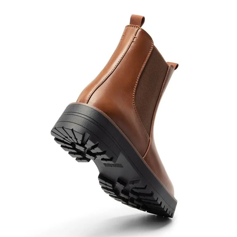 Lug-Sole Slip-on Chelsea boots