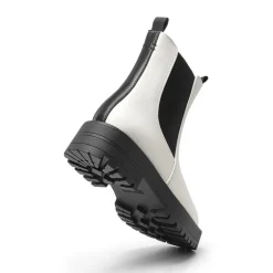 Lug-Sole Slip-on Chelsea boots