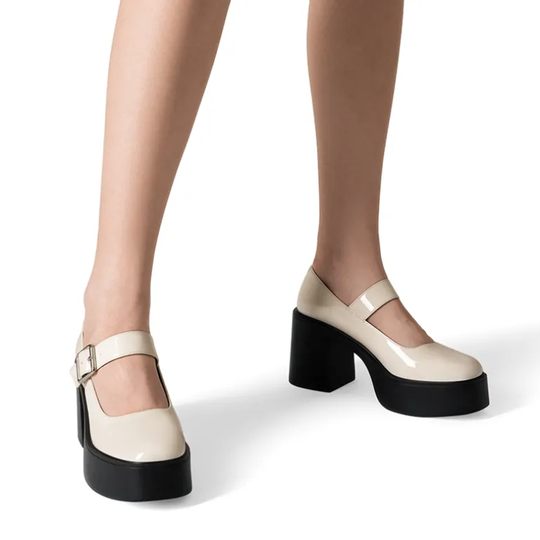 Platform Mary Jane Pumps