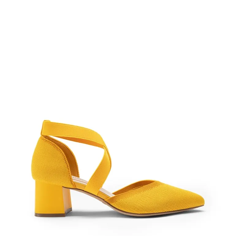 Pointed Toe Criss Cross Pumps