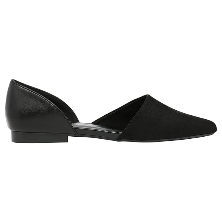 Pointed-Toe Slip on Flats