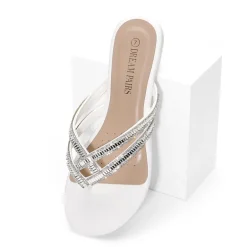 Rhinestone Cute Flip-Flop Sandals