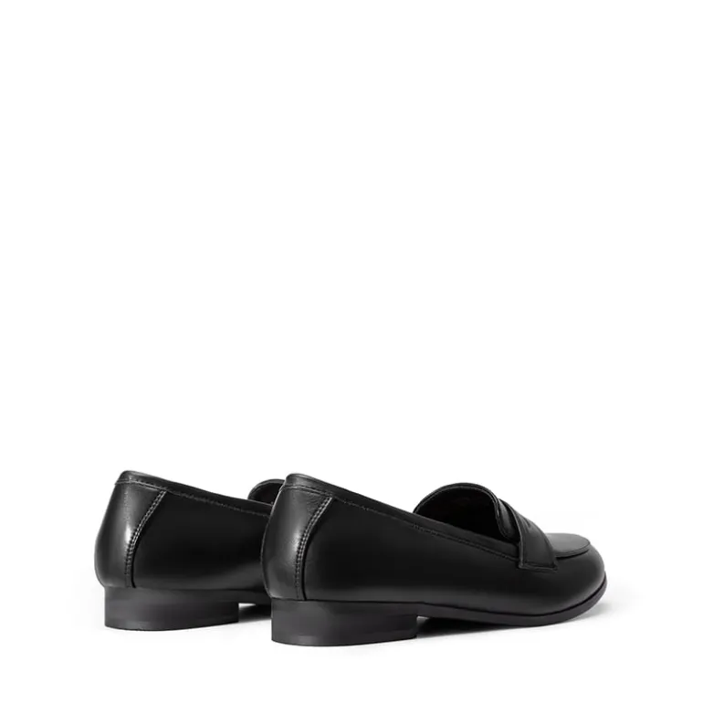 Round Toe Slip-on Penny Loafers