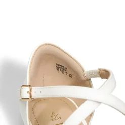 V-shaped Cutout Low Wedge Flats