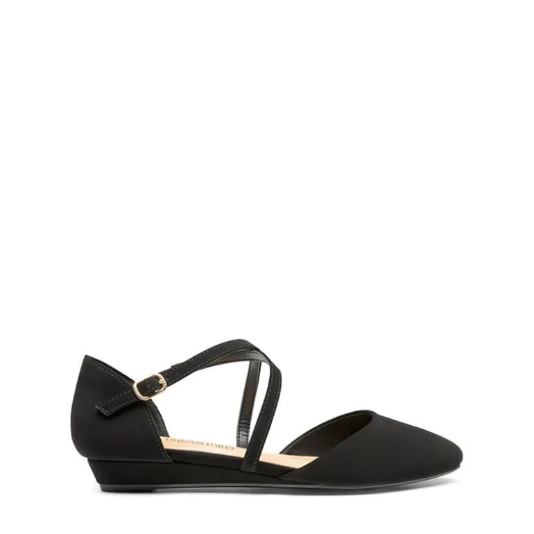 V-shaped Cutout Low Wedge Flats