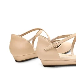 V-shaped Cutout Low Wedge Flats