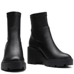 Women's Chunky Lug Sole Ankle Booties