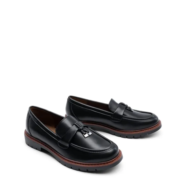 Women’s Classic Retro-Inspired Penny Loafers