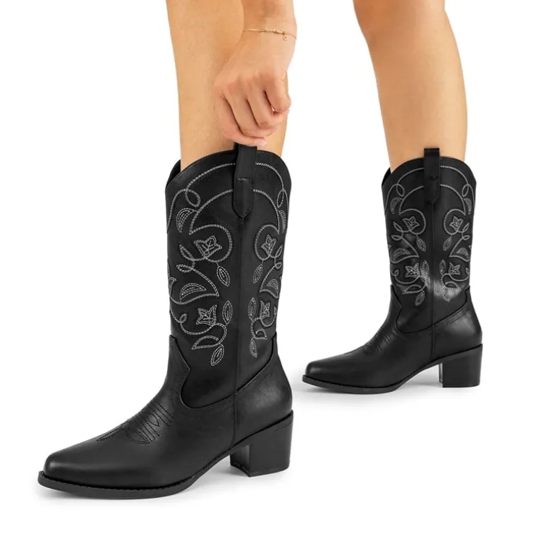 Women’s Embroidered Distressed Cowgirl Boots