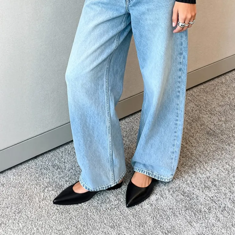 Women’s Pointed Toe Slingback Flats