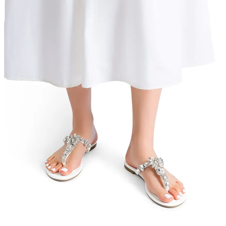 Women’s Rhinestone Thong Flip-Flop Sandals