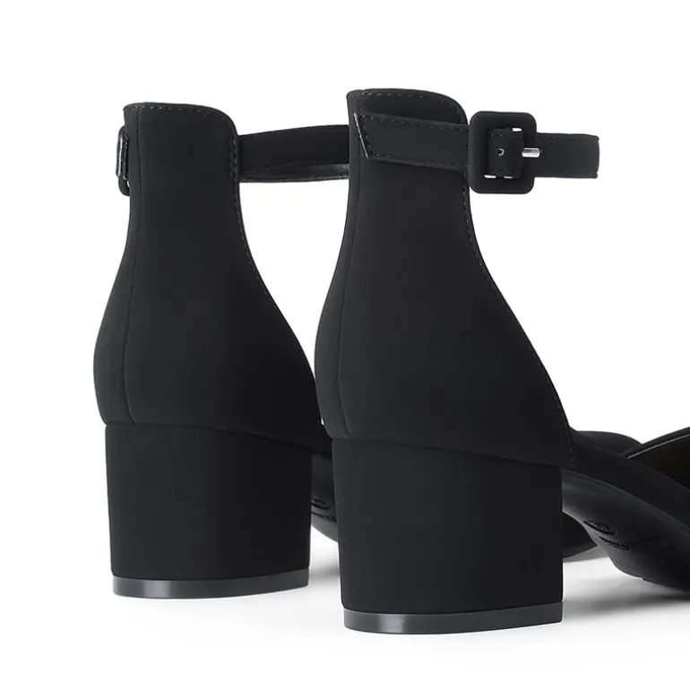 Women’s Round-Toe D’Orsay Block Heel Pumps