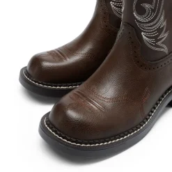 Women’s Slip-On Vintage Western Boots
