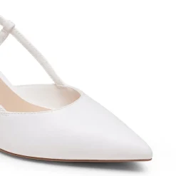 Women’s Streamlined Kitten Heel Slingback Sandals