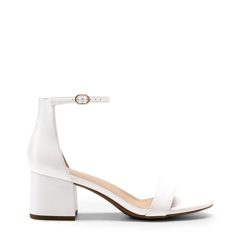 Women’s Wide-Toe Adjustable Buckle Low-Heel Sandals
