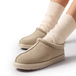 Women’s Wide Toe Fuzzy Cozy Slip-On Slippers