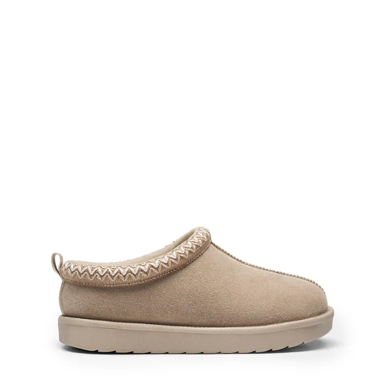 Women’s Wide Toe Fuzzy Cozy Slip-On Slippers