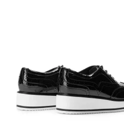 Women’s Wingtip Oxford Sneakers